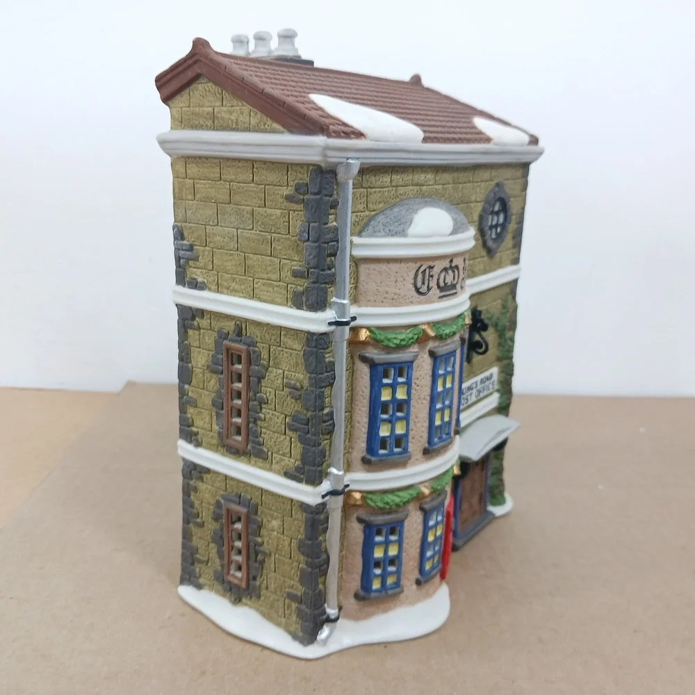 Dept 56 Dickens Village Kings Road Post Office 5801-7 Porcelain Christmas House